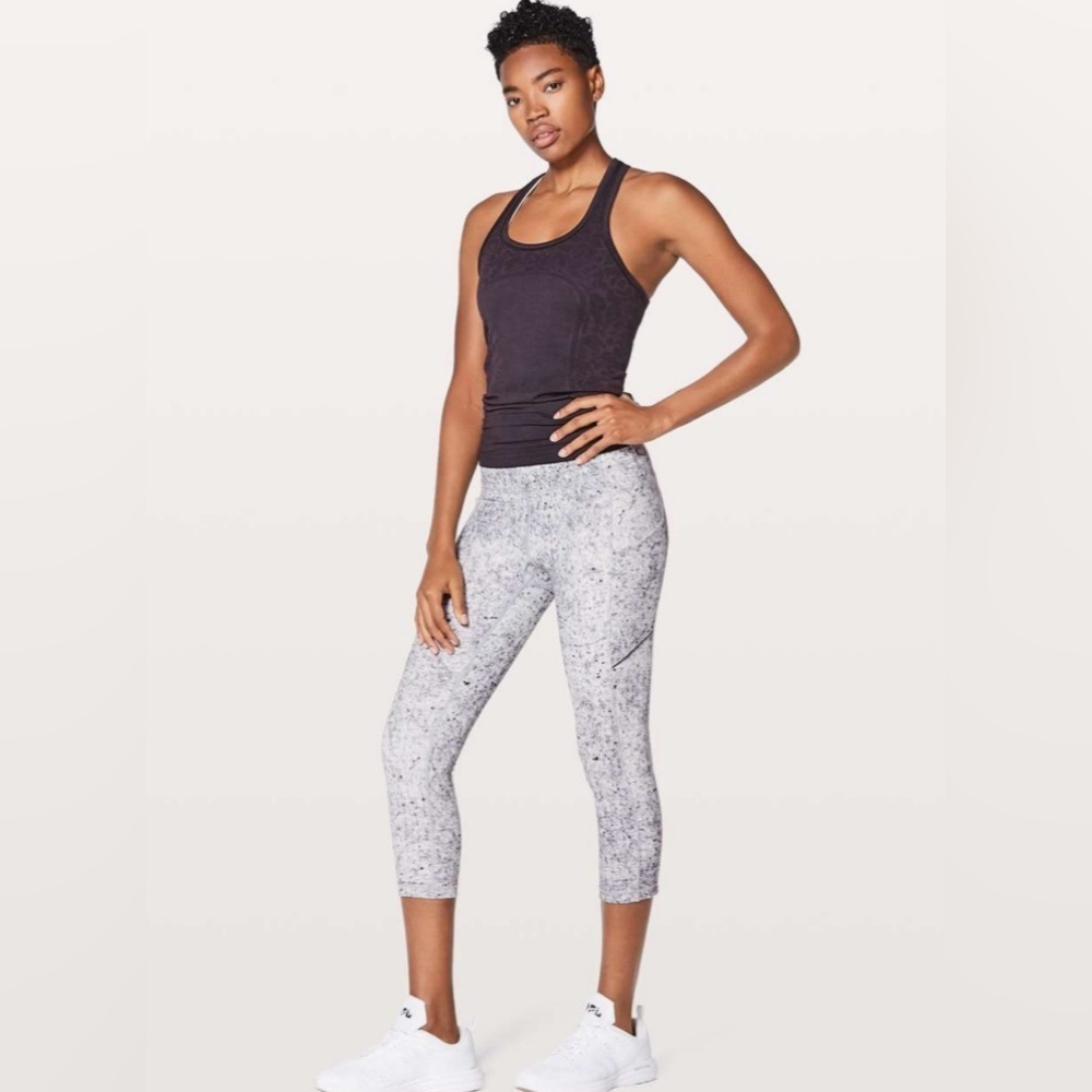 LuLuLemon Speed Up Crop Workout Legging 21”Inseam Alpine White Run Fast size 8